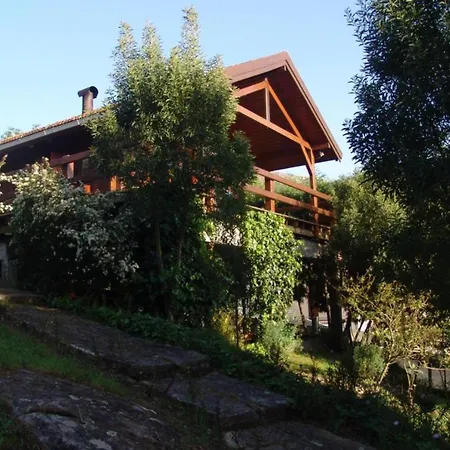 Chalet Stunning Rustic House River View